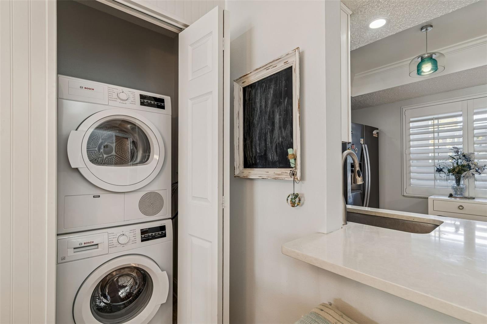 Image 15 of 39 For 946 Virginia Street 201