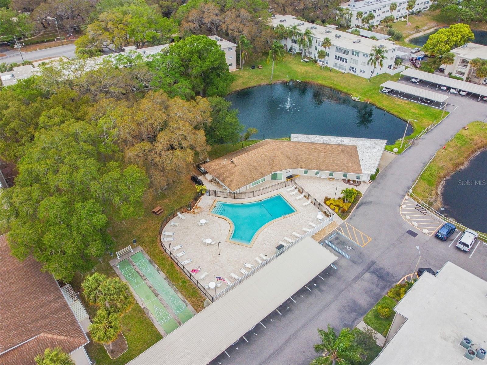 Image 27 of 39 For 946 Virginia Street 201