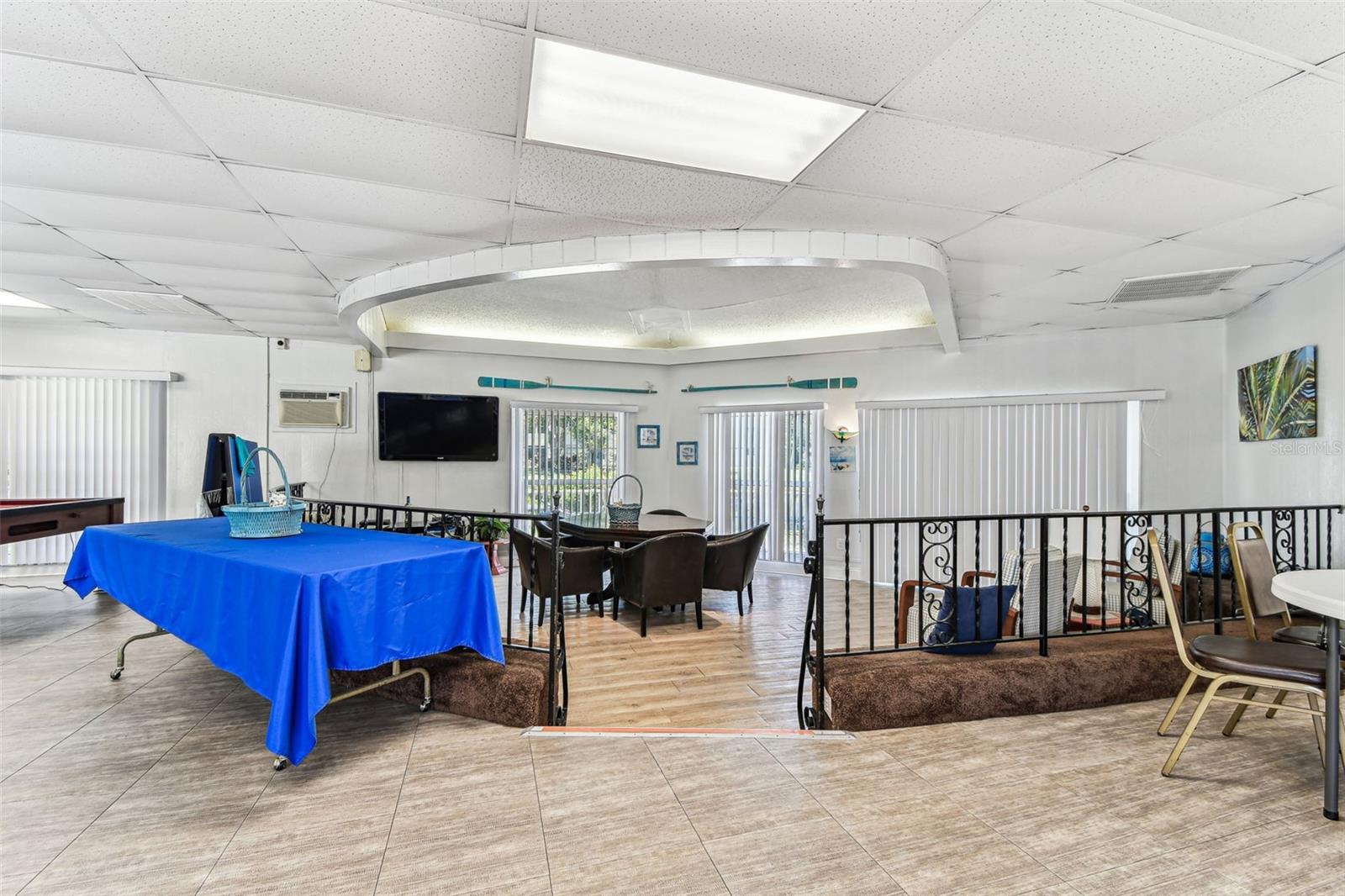 Image 32 of 39 For 946 Virginia Street 201