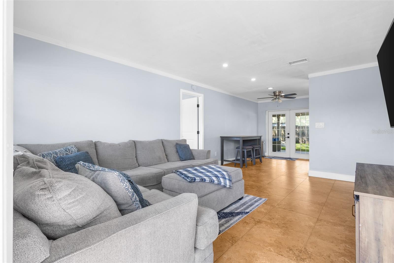 Image 26 of 32 For 5201 Quincy Street