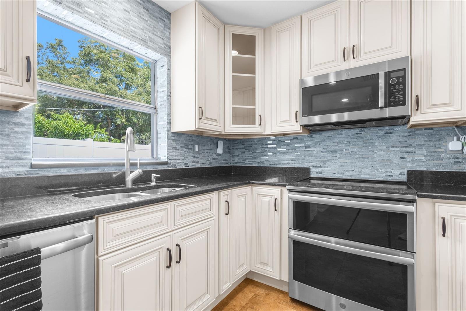 Image 5 of 32 For 5201 Quincy Street