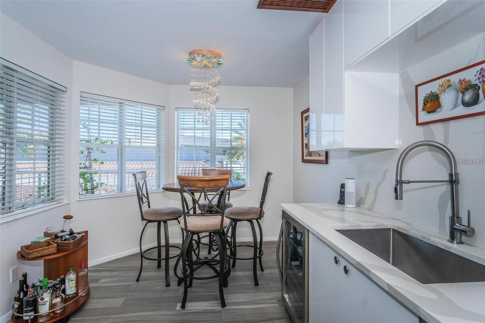 Image 12 of 31 For 1645 Snow Circle 205