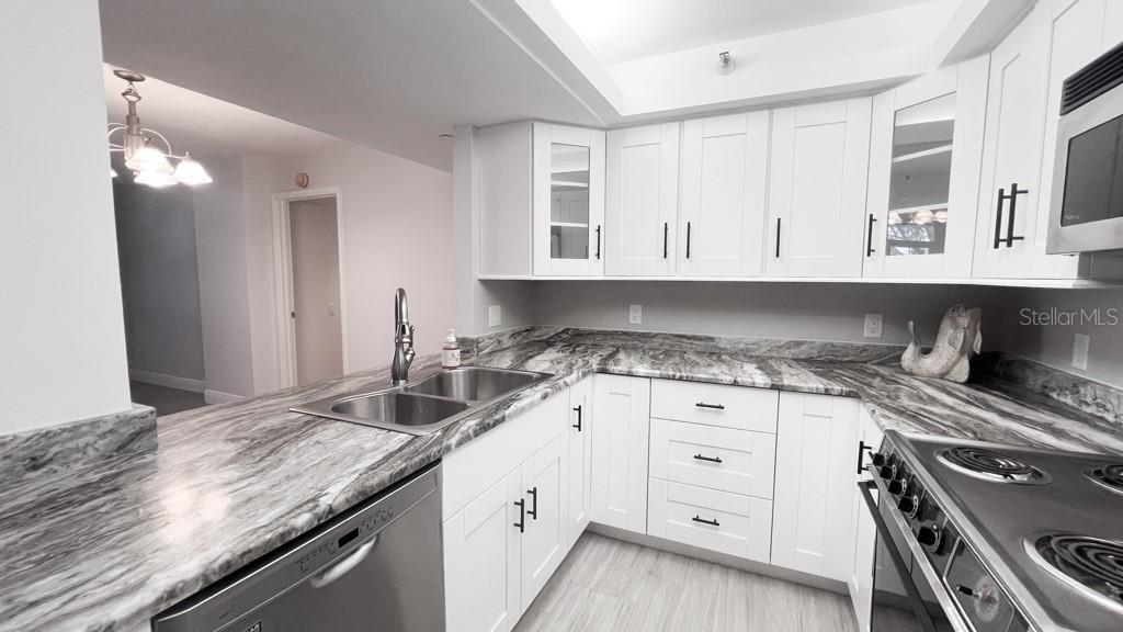 Image 3 of 21 For 2333 Feather Sound Drive A203