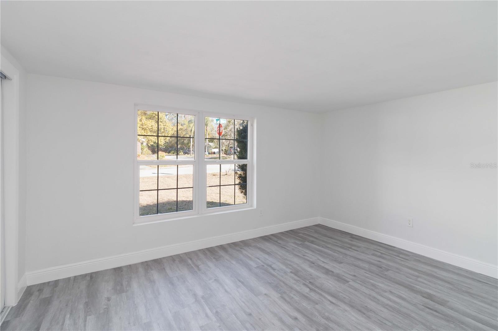 Image 10 of 31 For 8026 Hunters Whip Row Circle