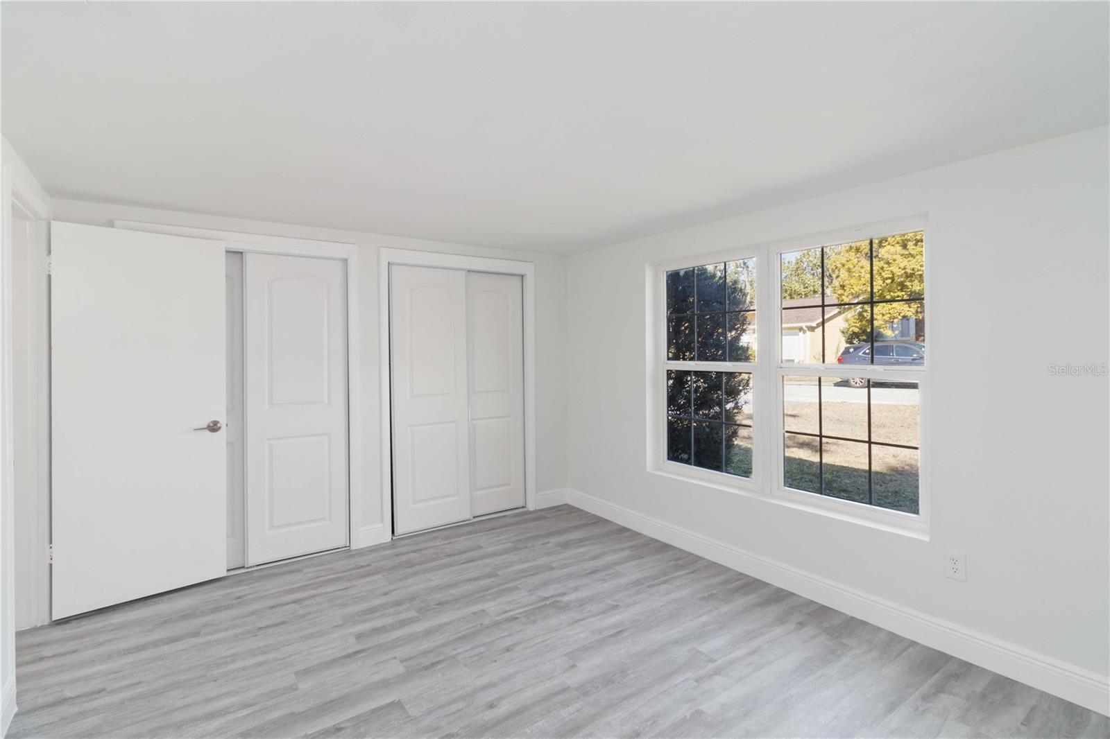 Image 12 of 31 For 8026 Hunters Whip Row Circle