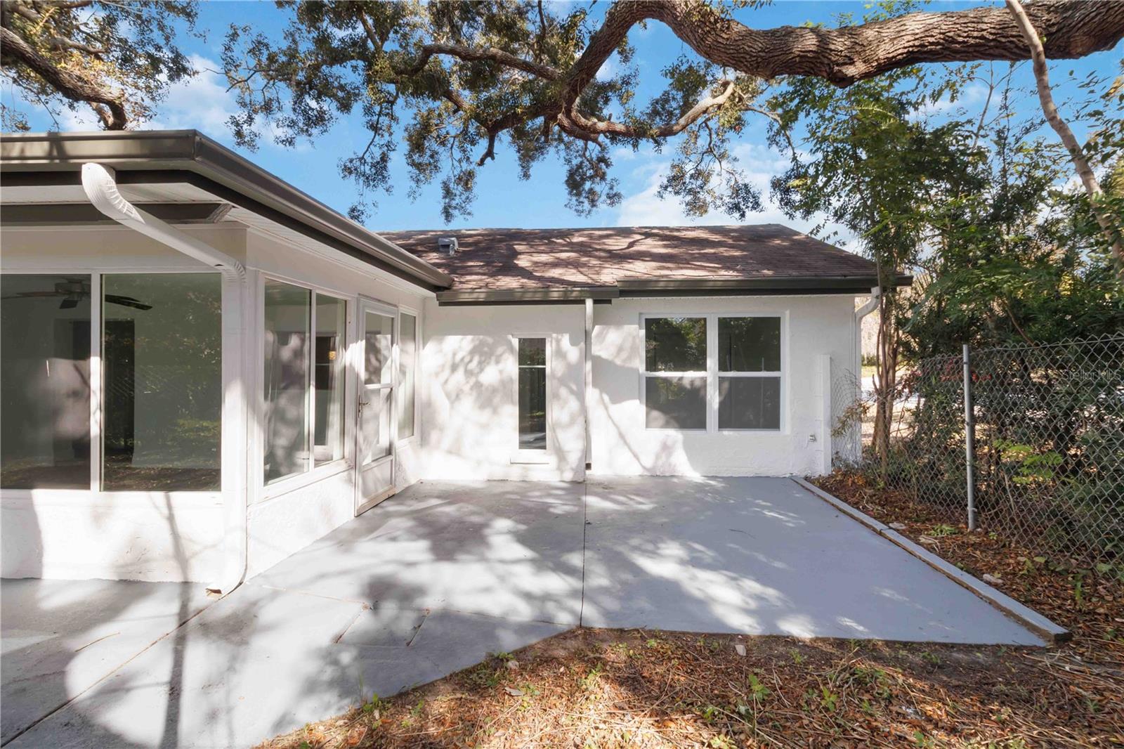 Image 25 of 31 For 8026 Hunters Whip Row Circle