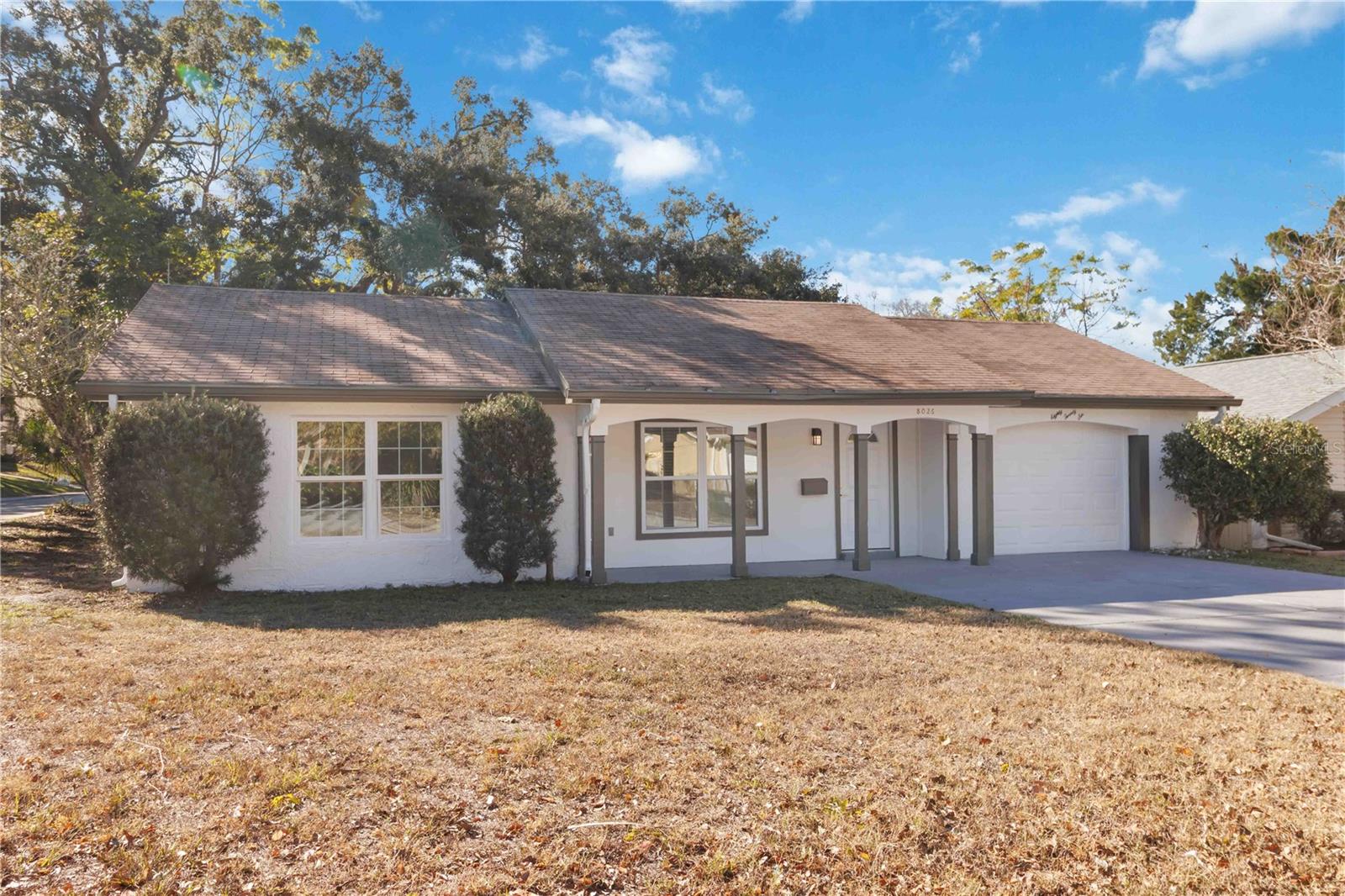 Image 3 of 31 For 8026 Hunters Whip Row Circle