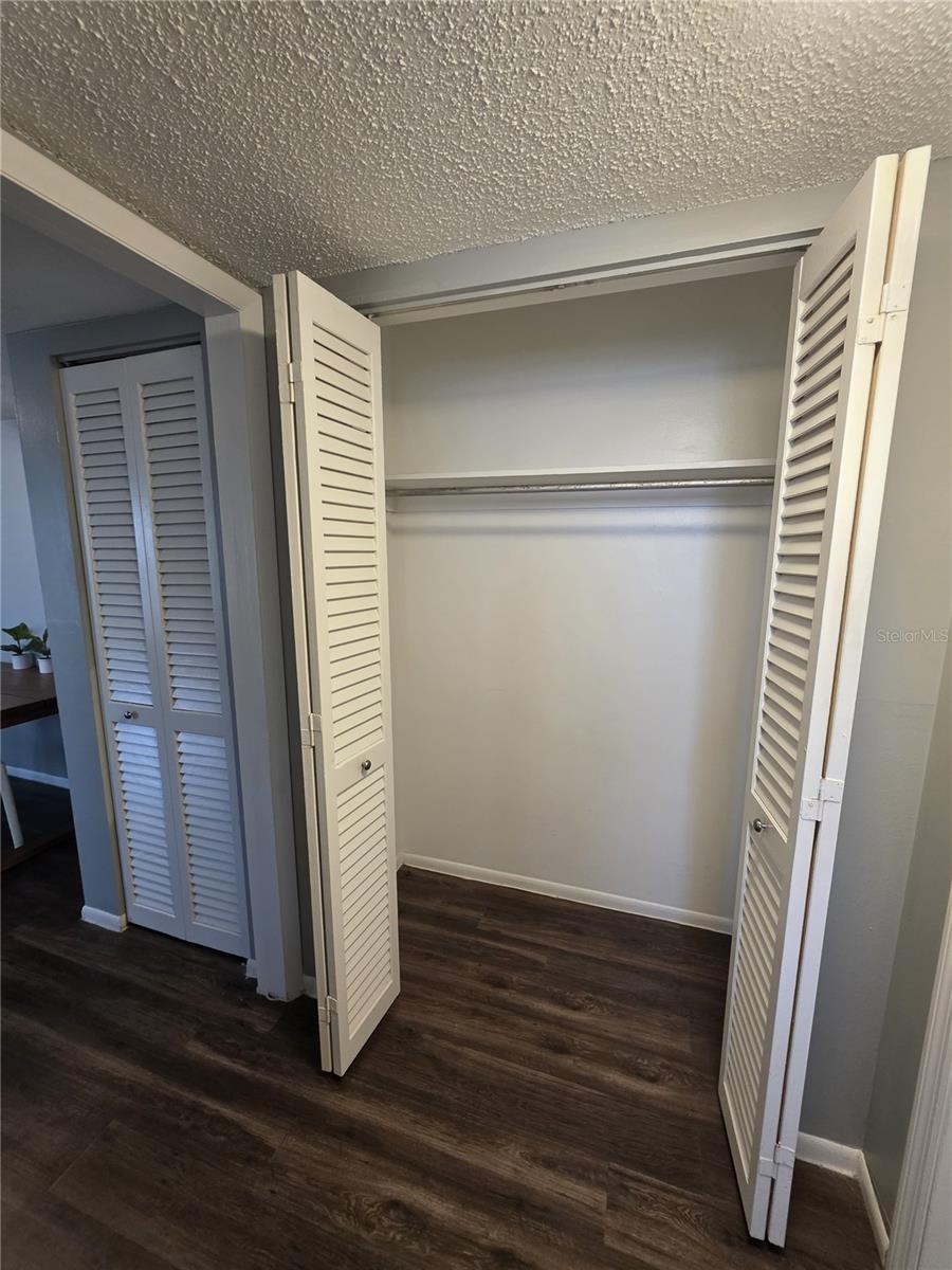 Image 5 of 10 For 705 1st Street 4