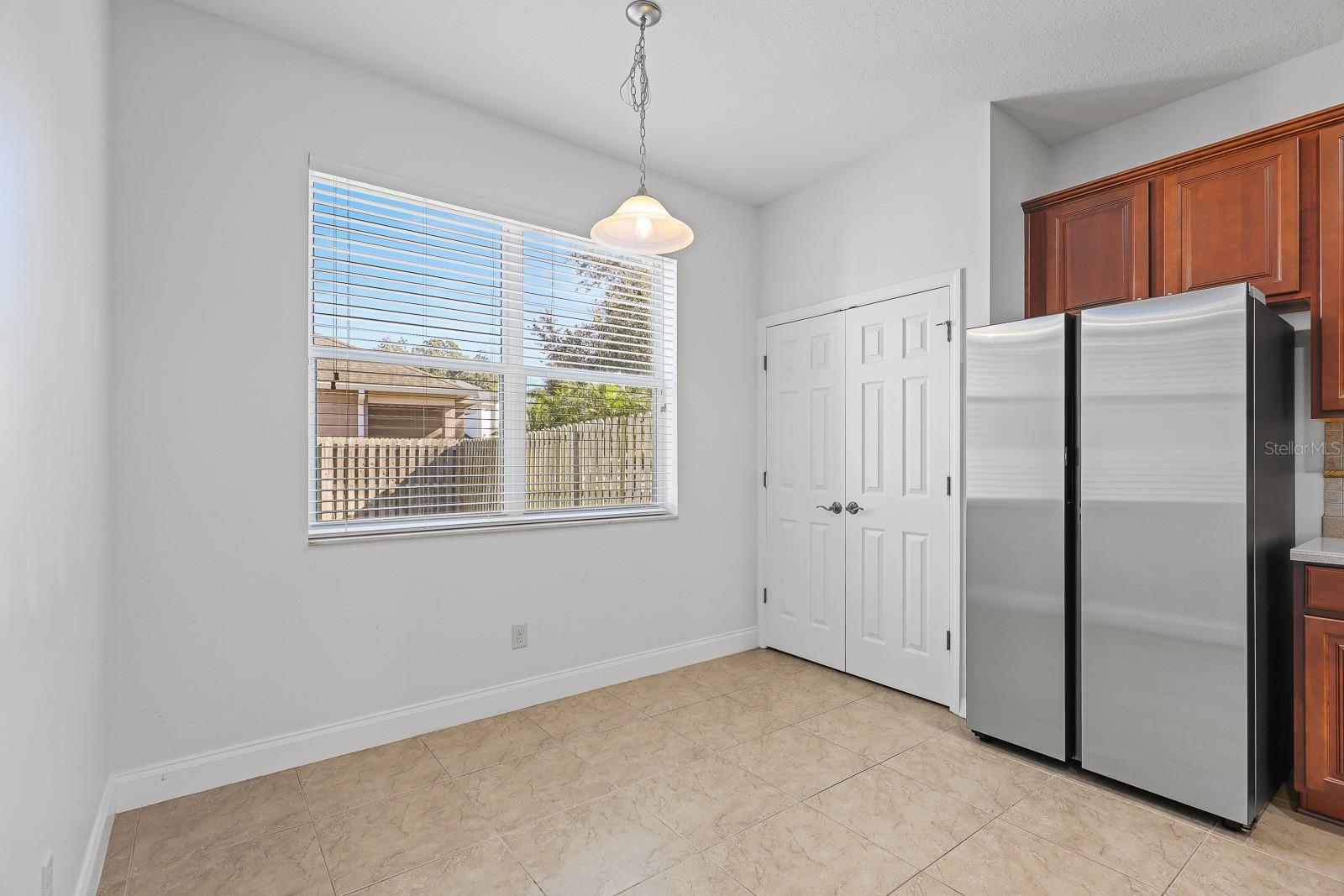 Image 10 of 43 For 5832 Tulip Flower Drive