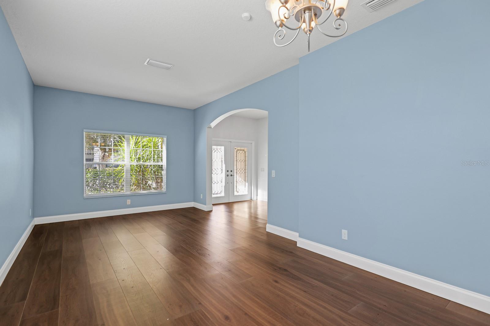 Image 7 of 43 For 5832 Tulip Flower Drive