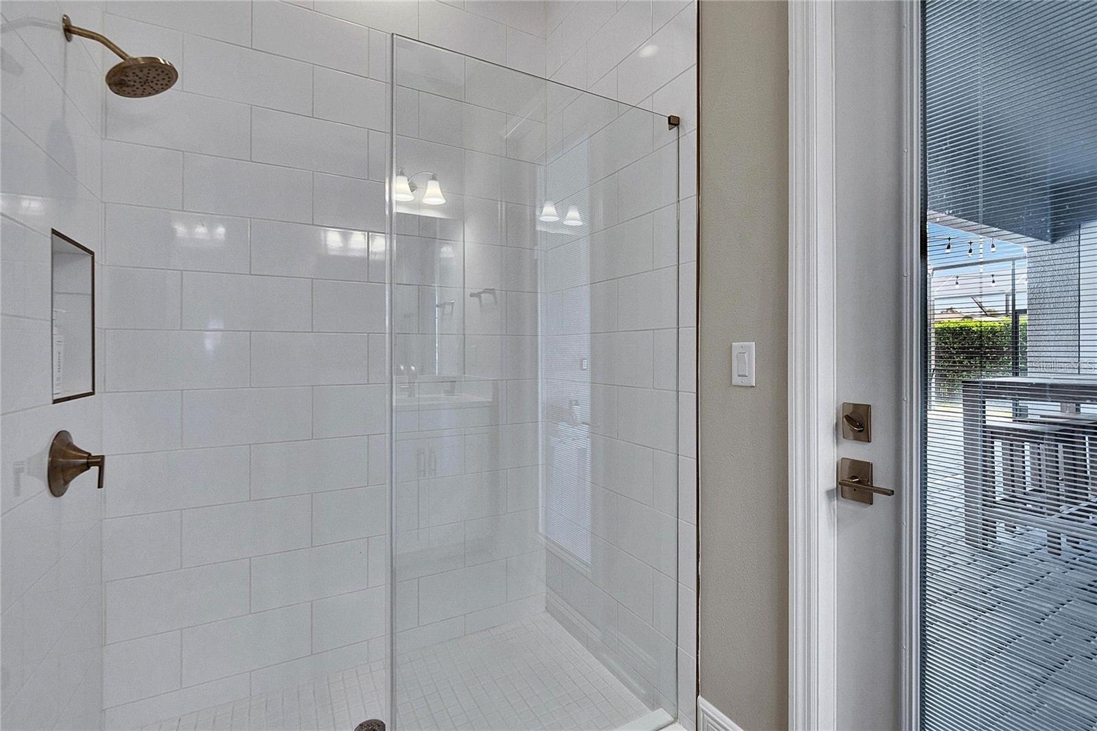 Image 33 of 59 For 10304 Meadowrun Drive