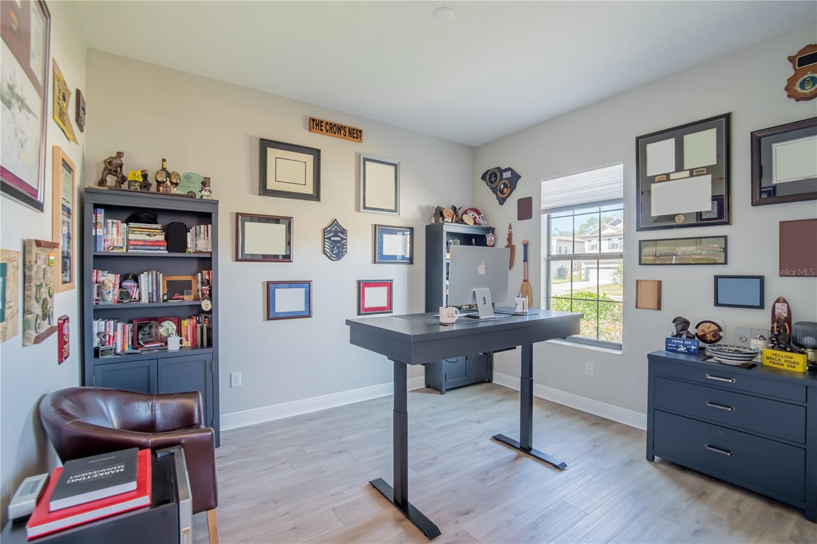 Image 5 of 59 For 10304 Meadowrun Drive