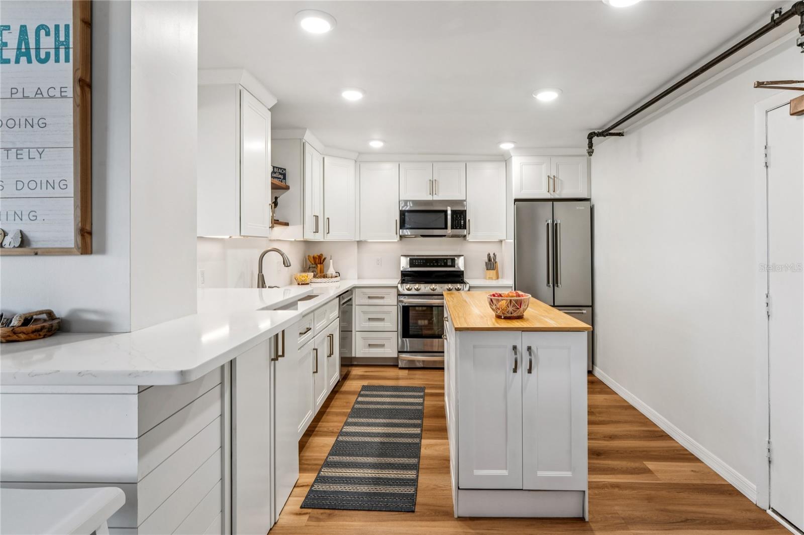 Image 16 of 86 For 1 Key Capri  312e