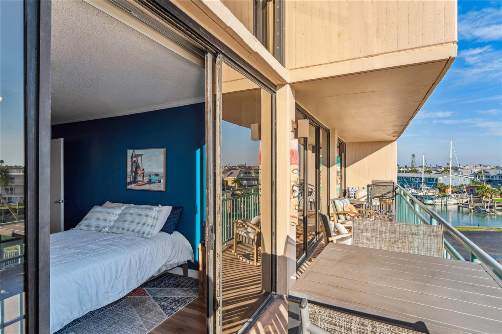 Image 5 of 86 For 1 Key Capri  312e