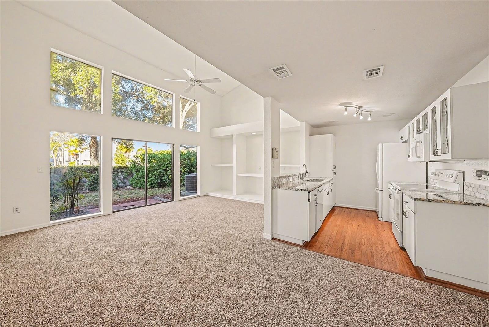 Image 10 of 24 For 4207 Brentwood Park Circle