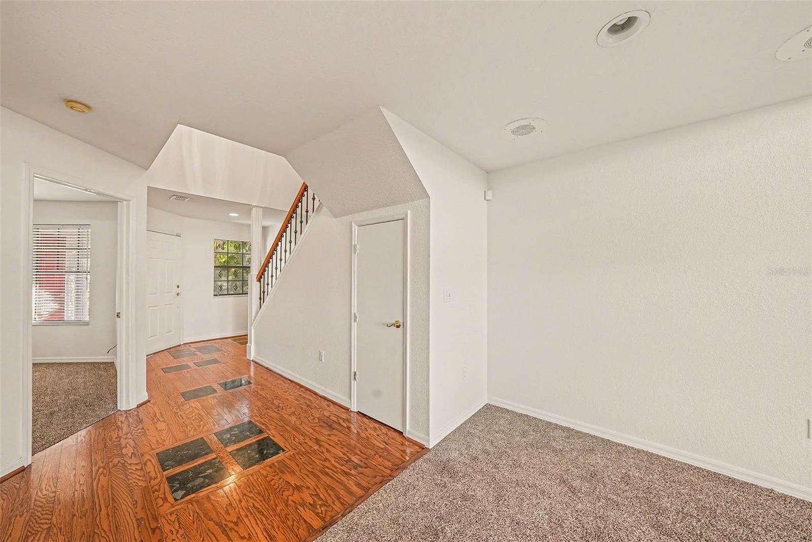 Image 3 of 24 For 4207 Brentwood Park Circle