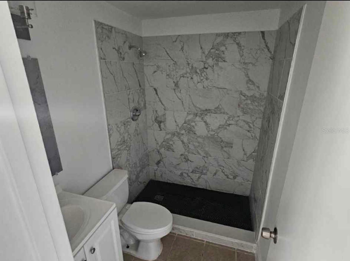 Image 4 of 4 For 917 121st Avenue