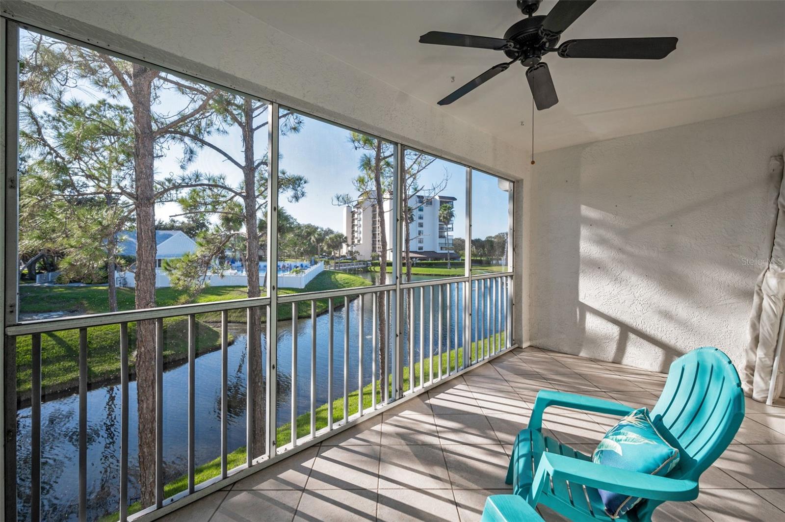 Image 15 of 85 For 11620 Shipwatch Drive 1423