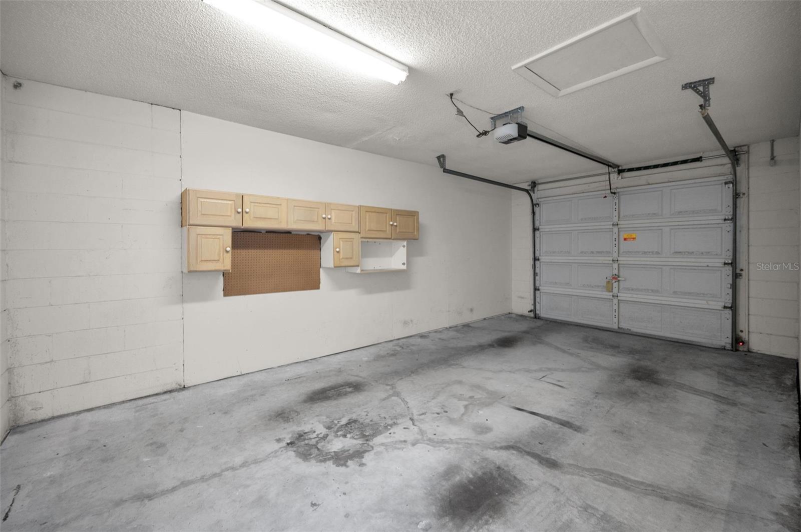 Image 37 of 85 For 11620 Shipwatch Drive 1423