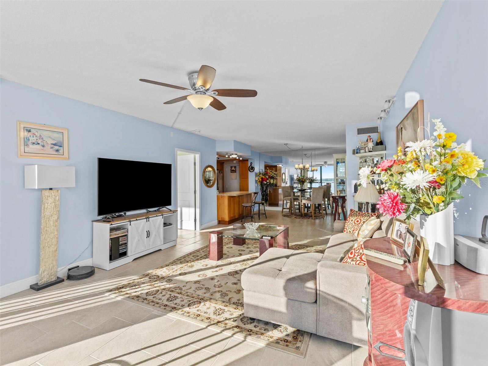 Image 4 of 34 For 7100 Sunshine Skyway Lane S 503