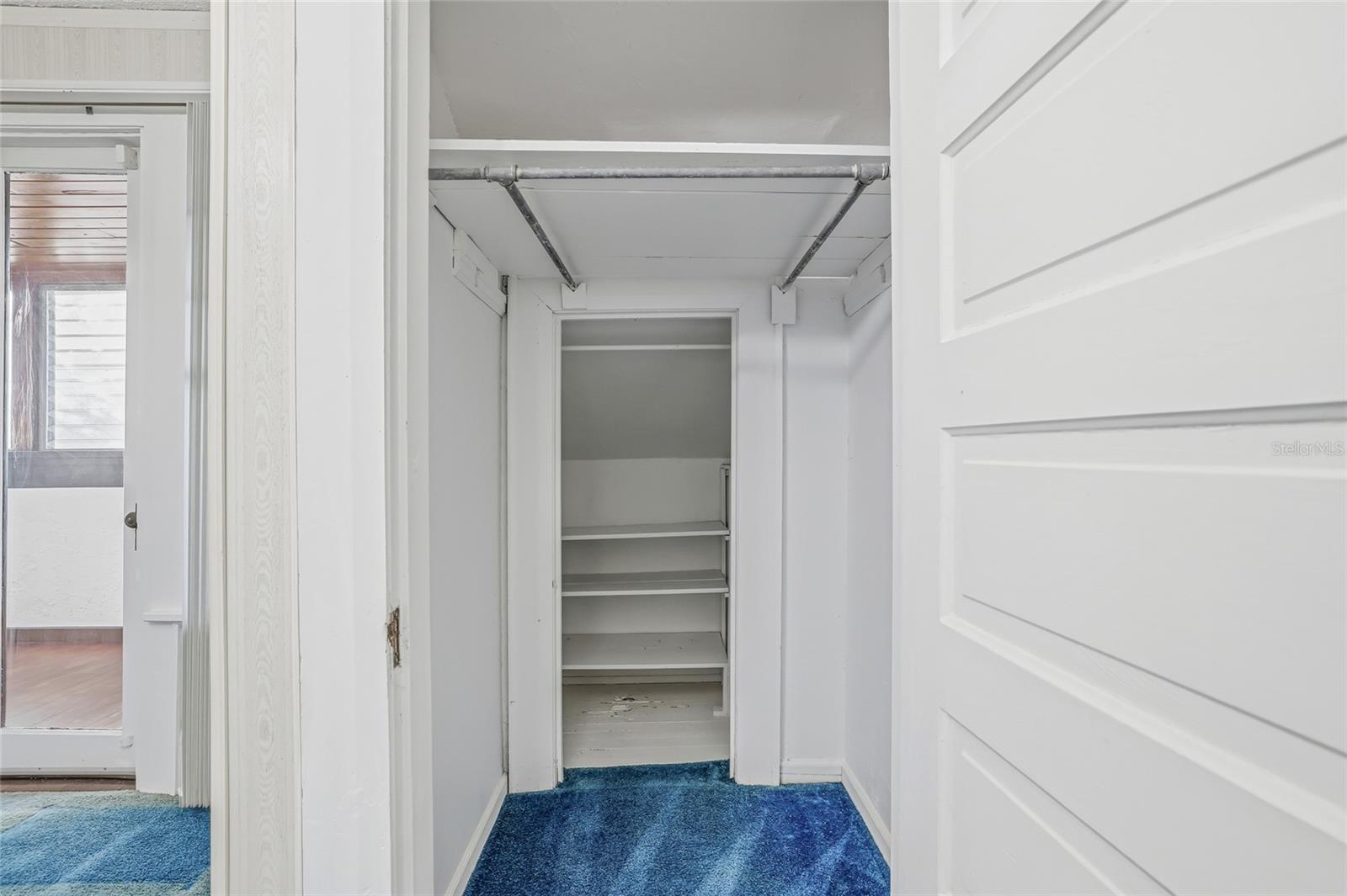 Image 23 of 53 For 840 Boulevard