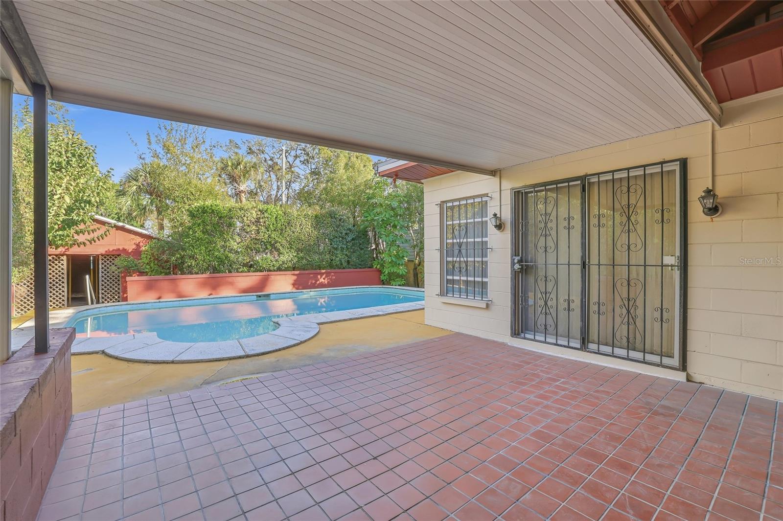 Image 44 of 53 For 840 Boulevard