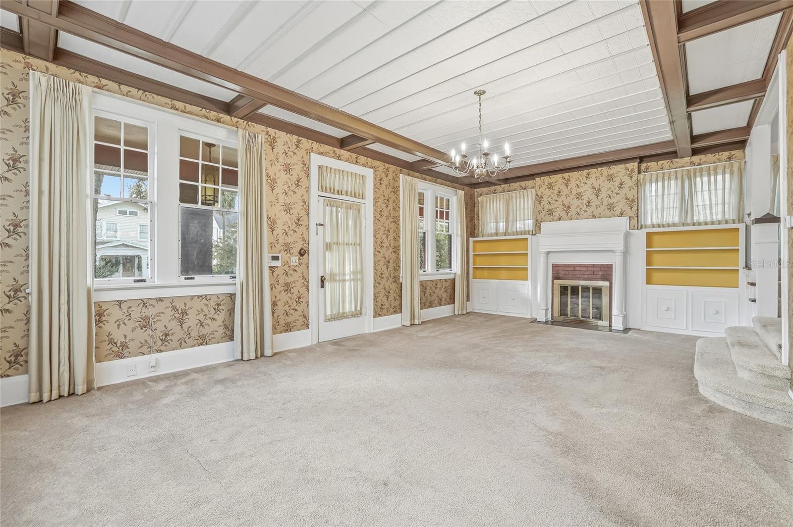 Image 7 of 53 For 840 Boulevard