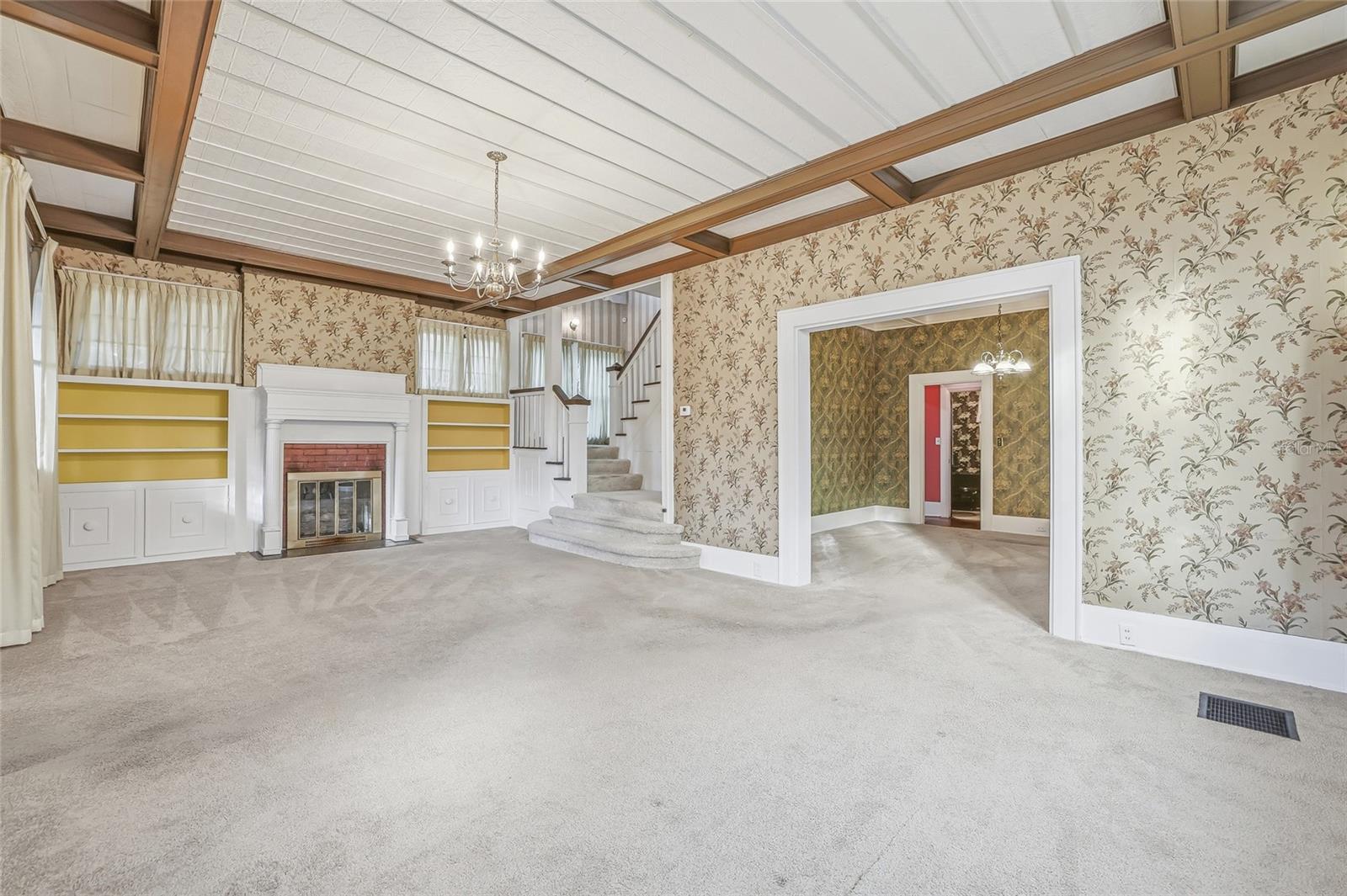 Image 8 of 53 For 840 Boulevard