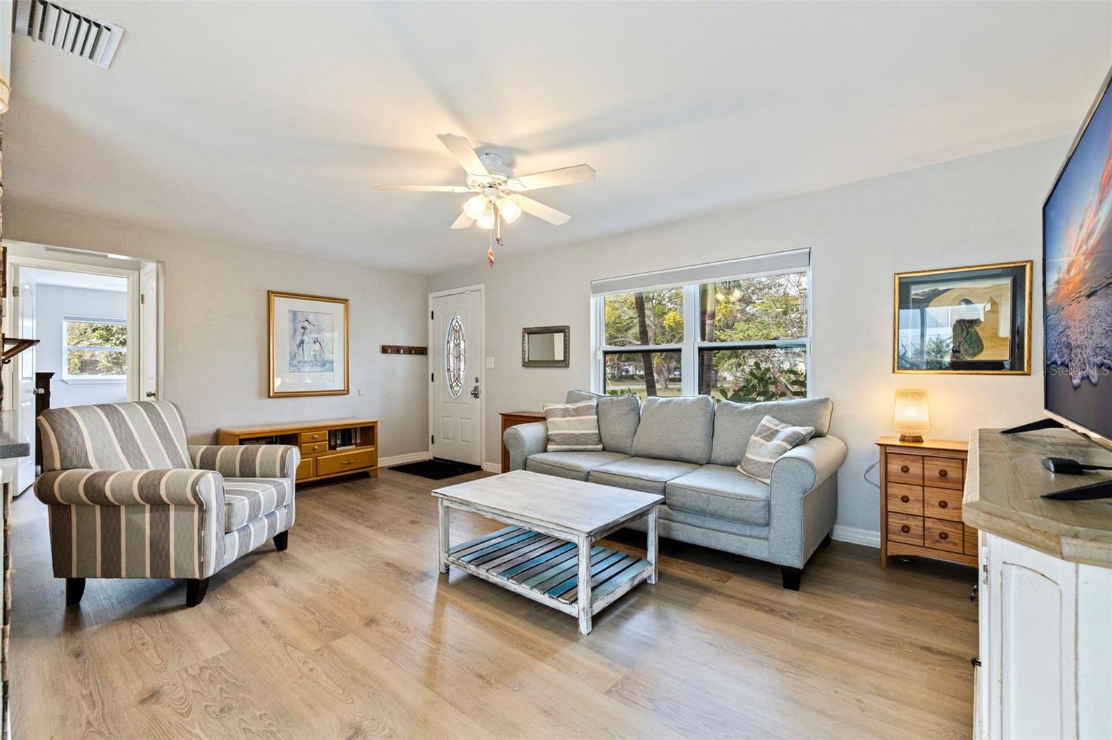 Image 8 of 36 For 1140 49th Avenue N