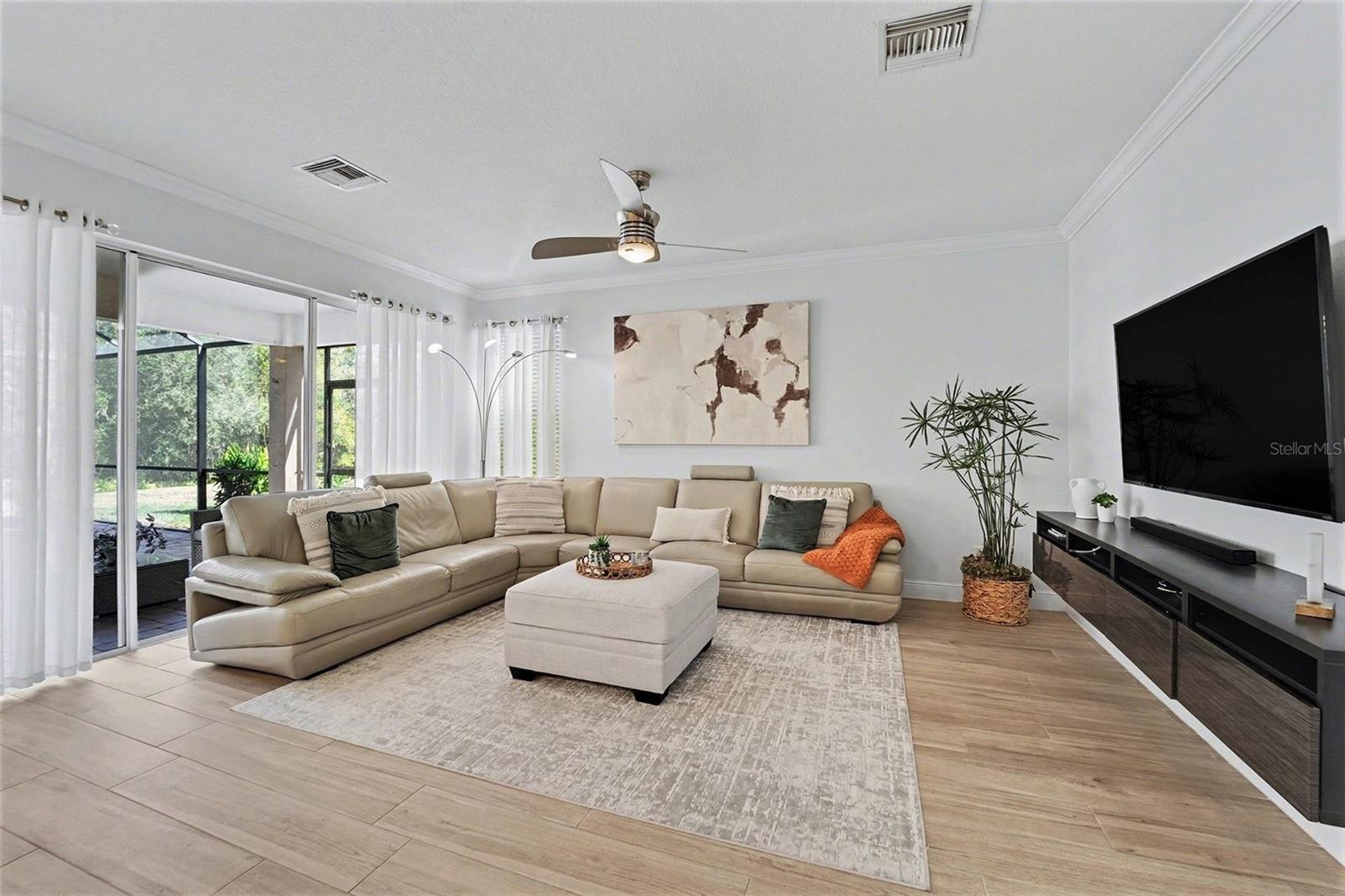 Image 5 of 35 For 10812 Cory Lake Drive