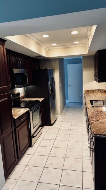 Image 3 of 54 For 4577 Great Lakes Drive S