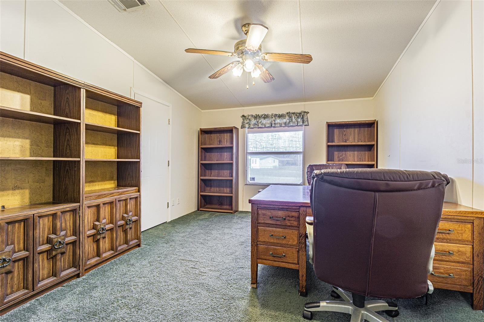 Image 17 of 31 For 5216 Rock Dove Trail