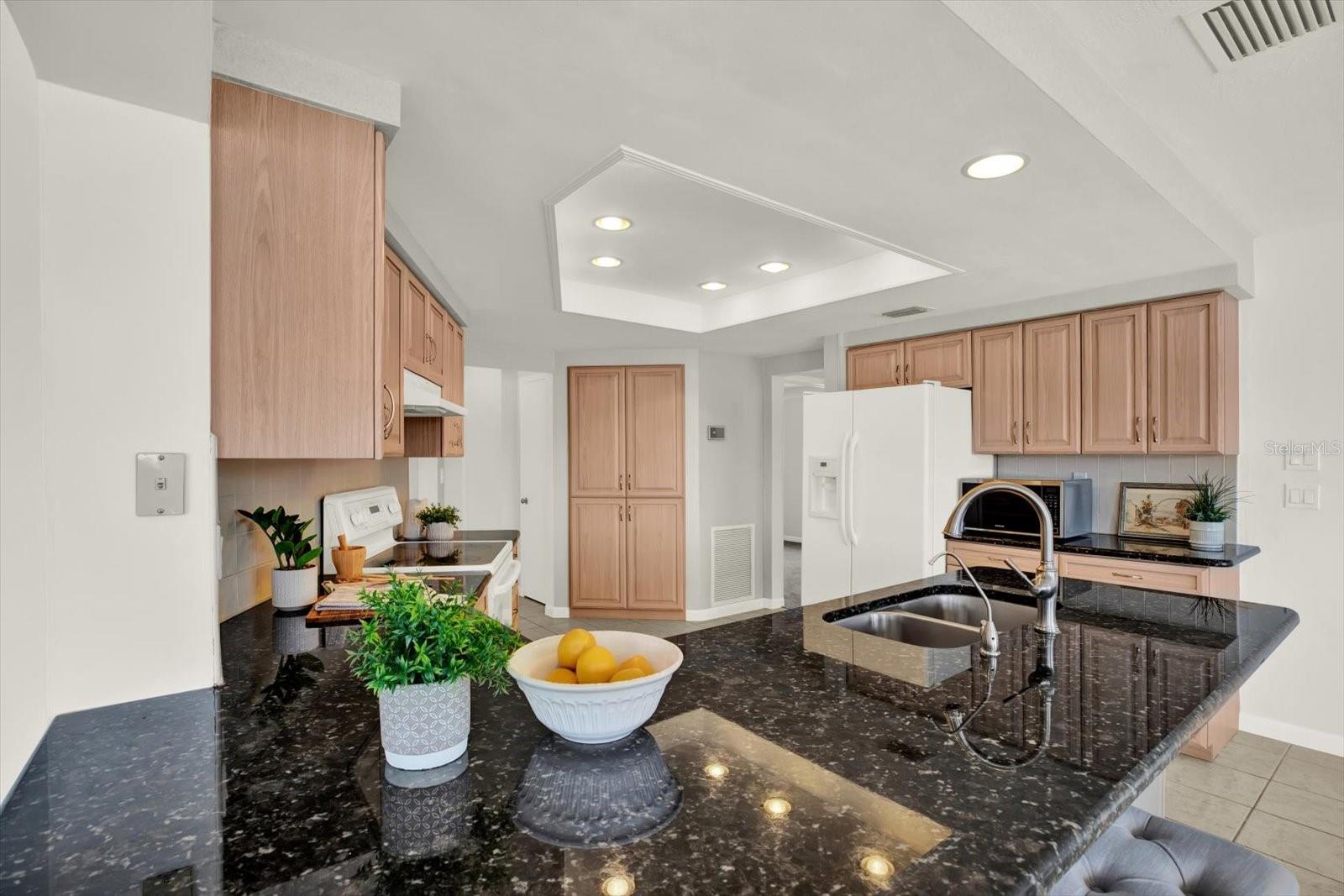 Image 12 of 32 For 5675 Bayview Drive