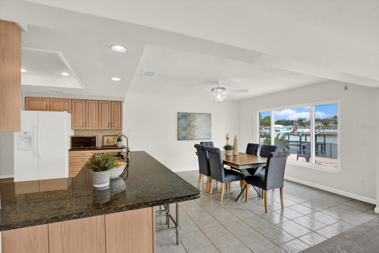 Image 14 of 32 For 5675 Bayview Drive