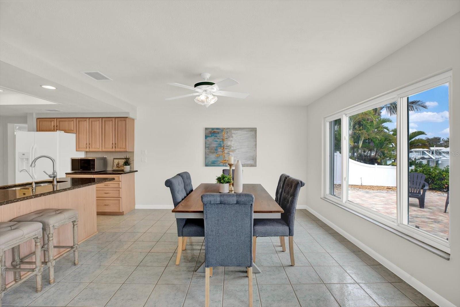 Image 16 of 32 For 5675 Bayview Drive