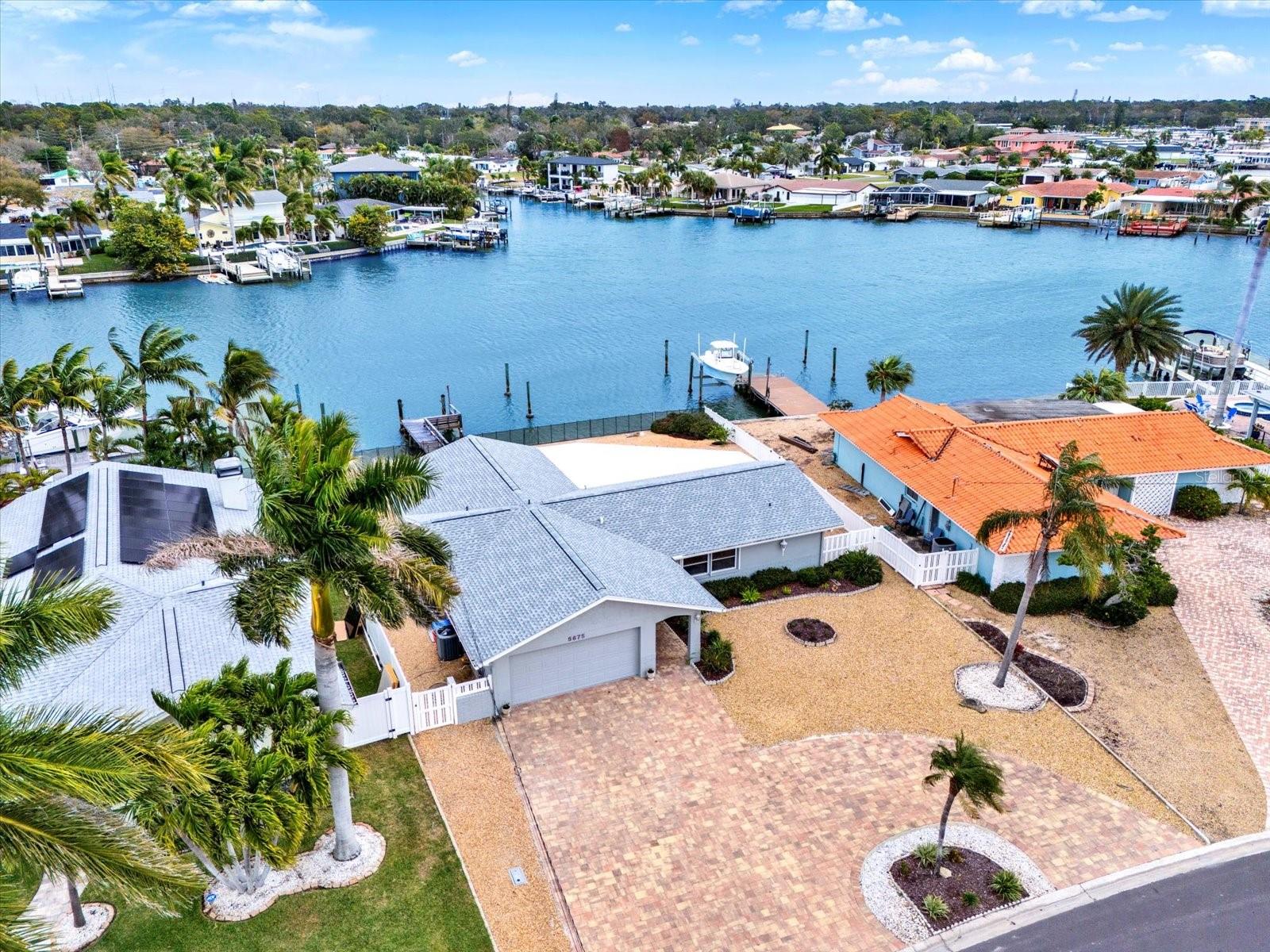 Image 3 of 32 For 5675 Bayview Drive