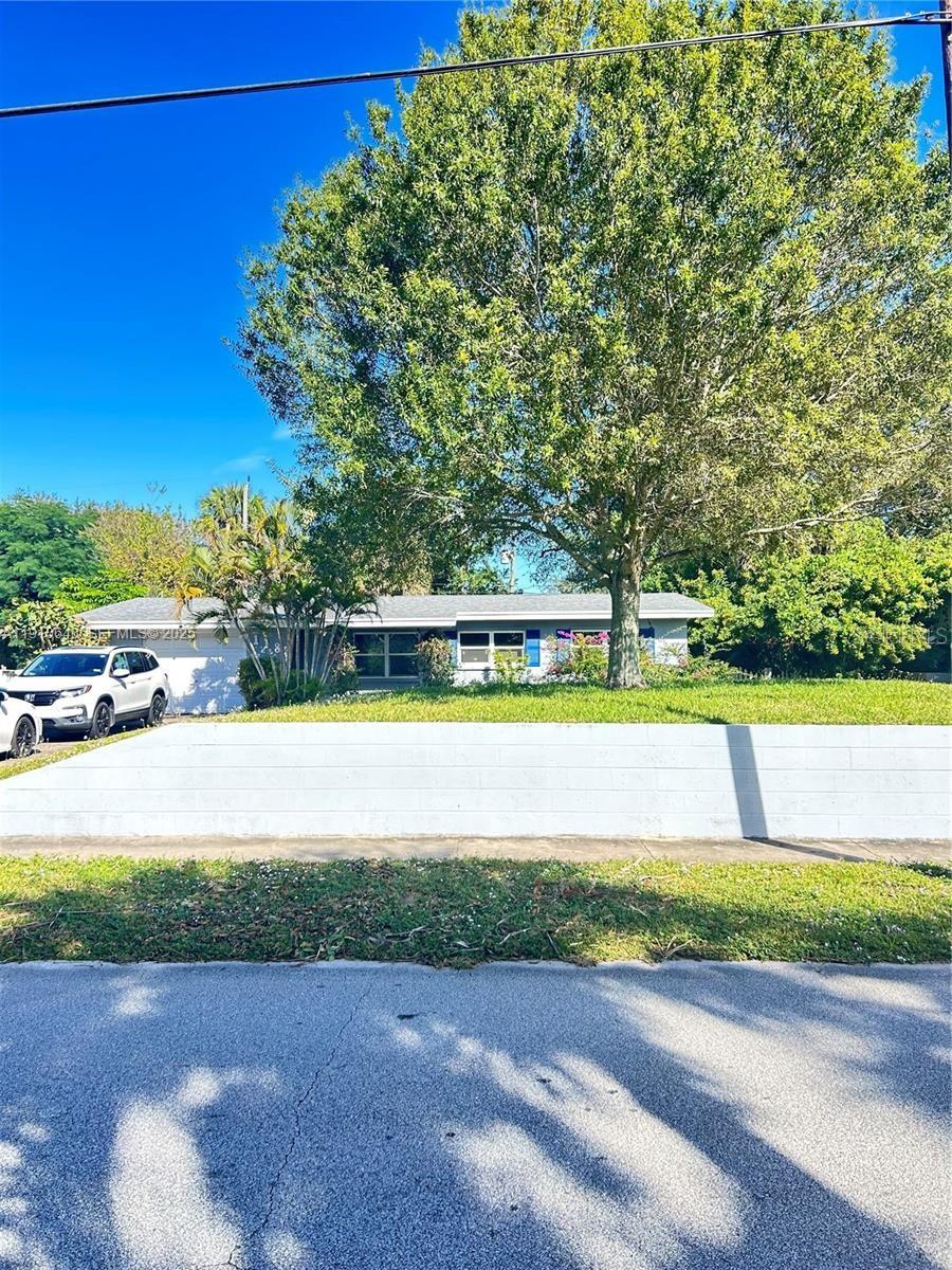 Details for 118 Bougainvillea Drive, ROCKLEDGE, FL 32955