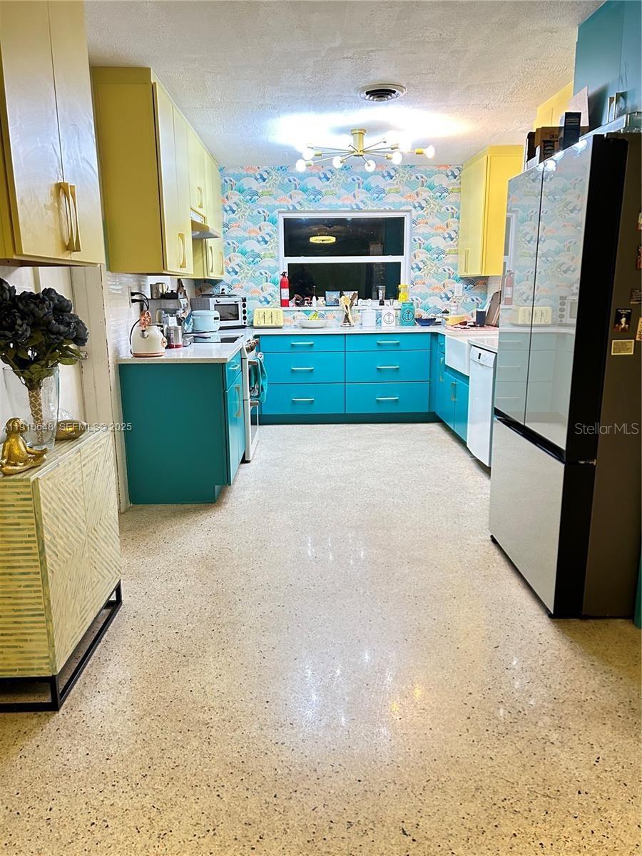 Image 5 of 15 For 118 Bougainvillea Drive