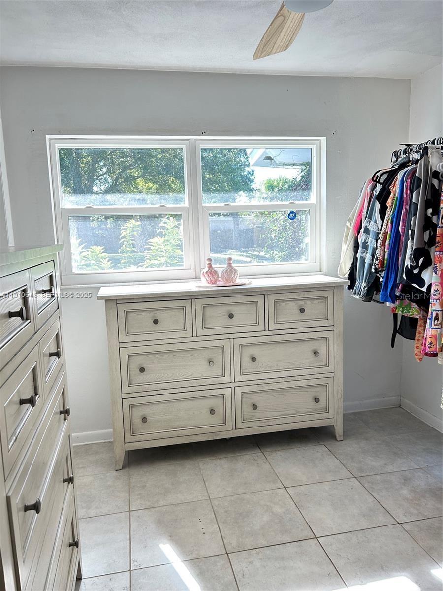 Image 9 of 15 For 118 Bougainvillea Drive