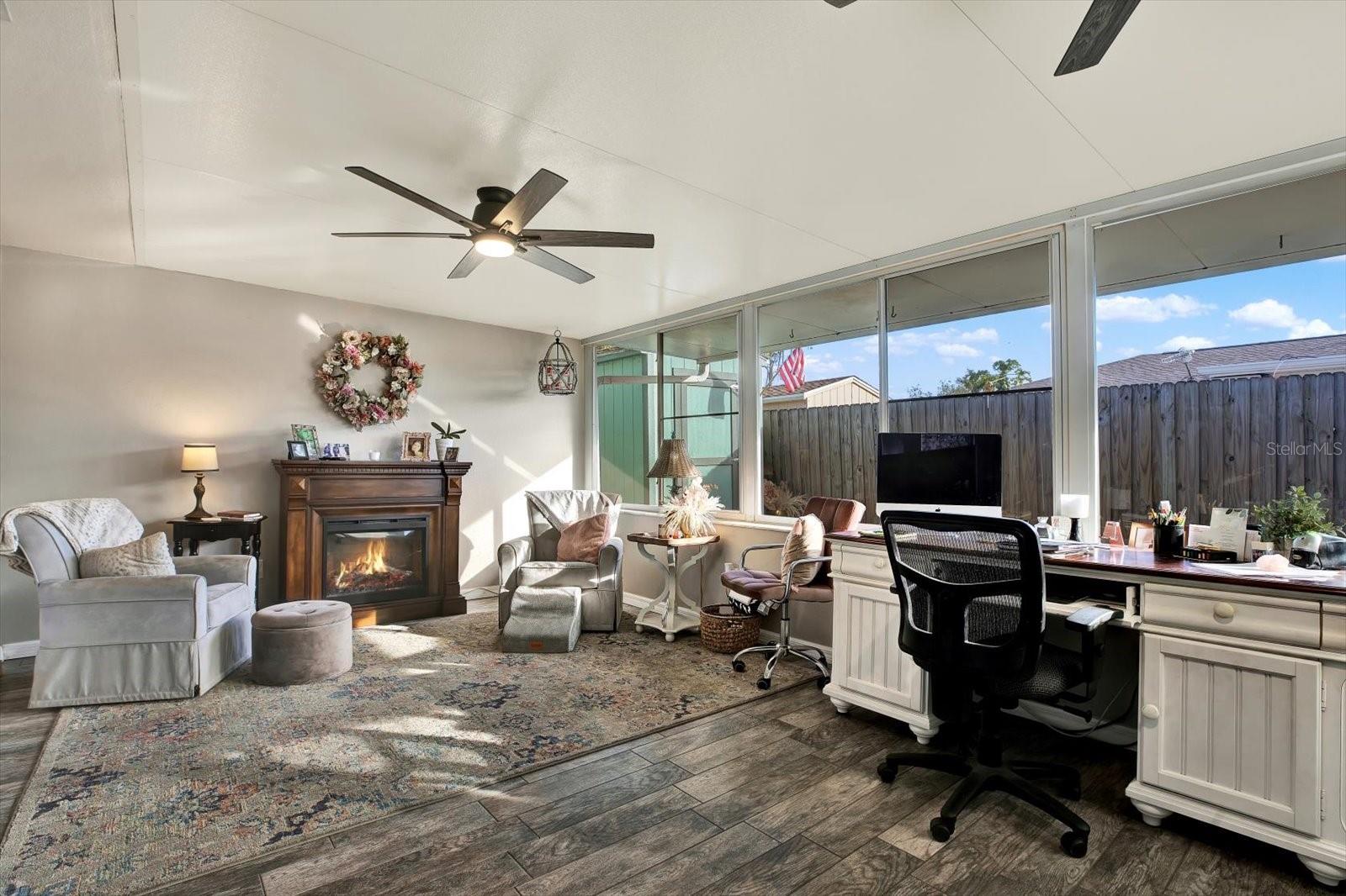 Image 26 of 33 For 11202 91st Avenue