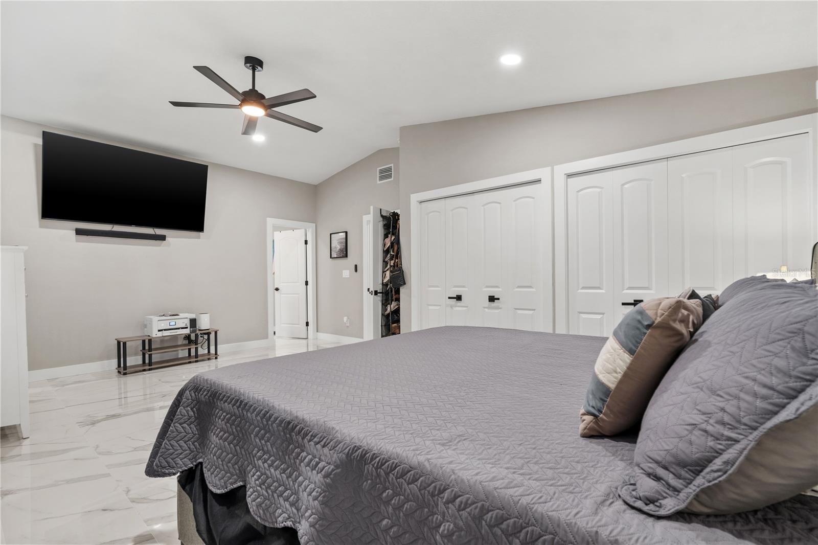 Image 16 of 66 For 5721 Carrollwood Meadows Drive