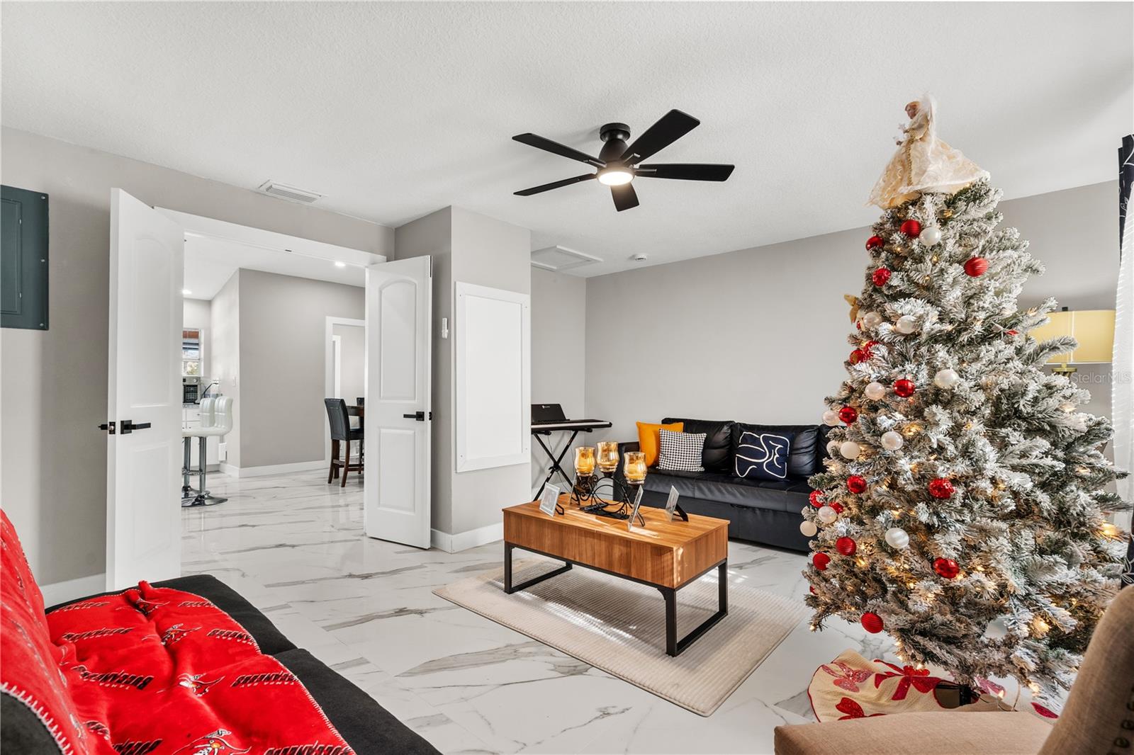 Image 4 of 66 For 5721 Carrollwood Meadows Drive