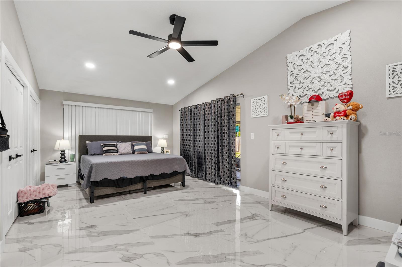 Image 8 of 66 For 5721 Carrollwood Meadows Drive