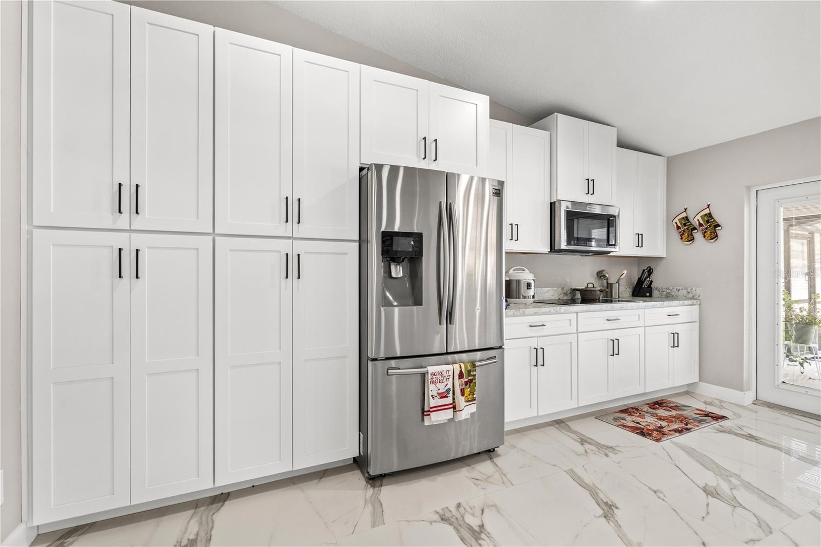 Image 9 of 66 For 5721 Carrollwood Meadows Drive