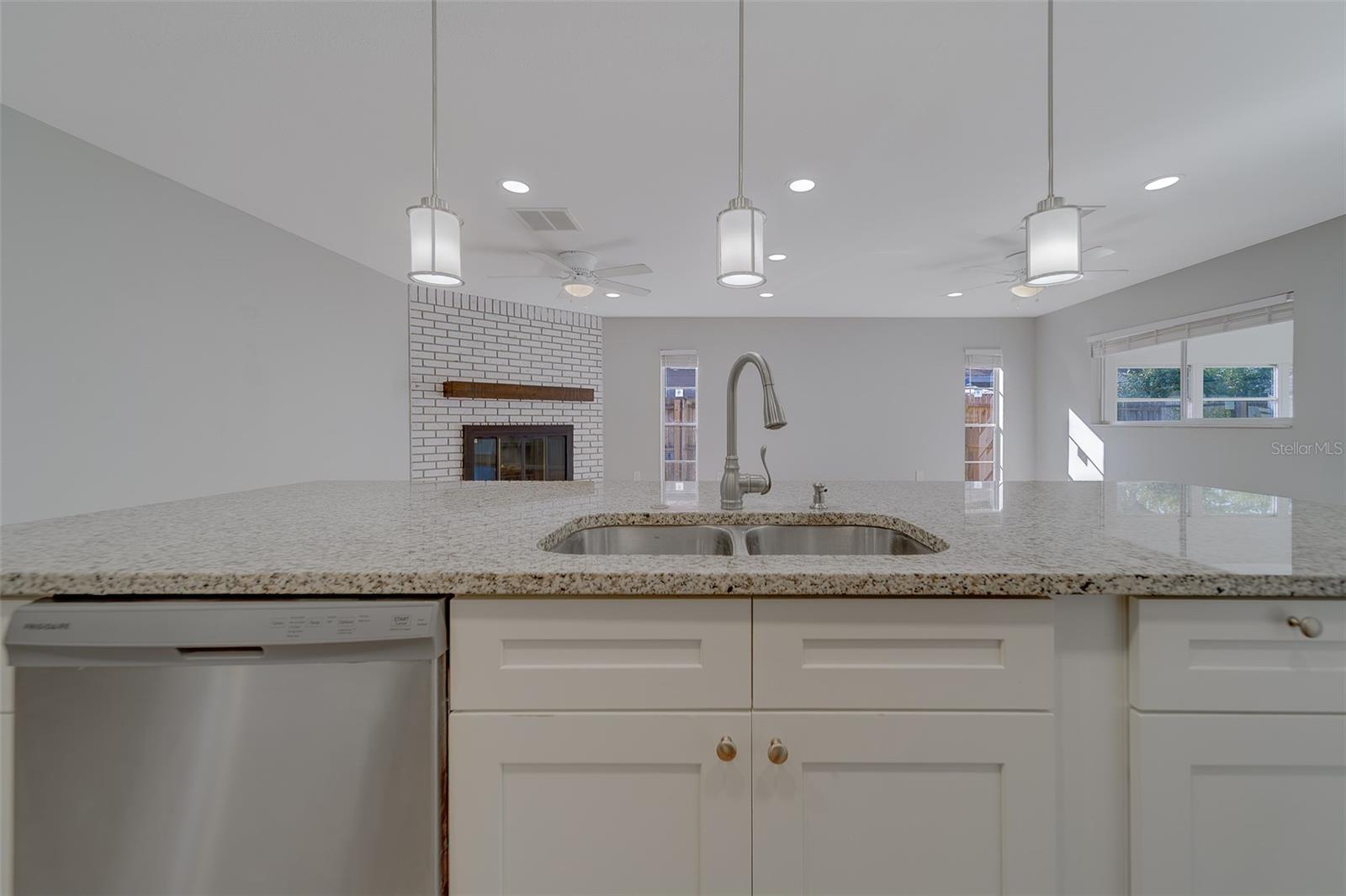 Image 12 of 70 For 1790 Orangeside Road