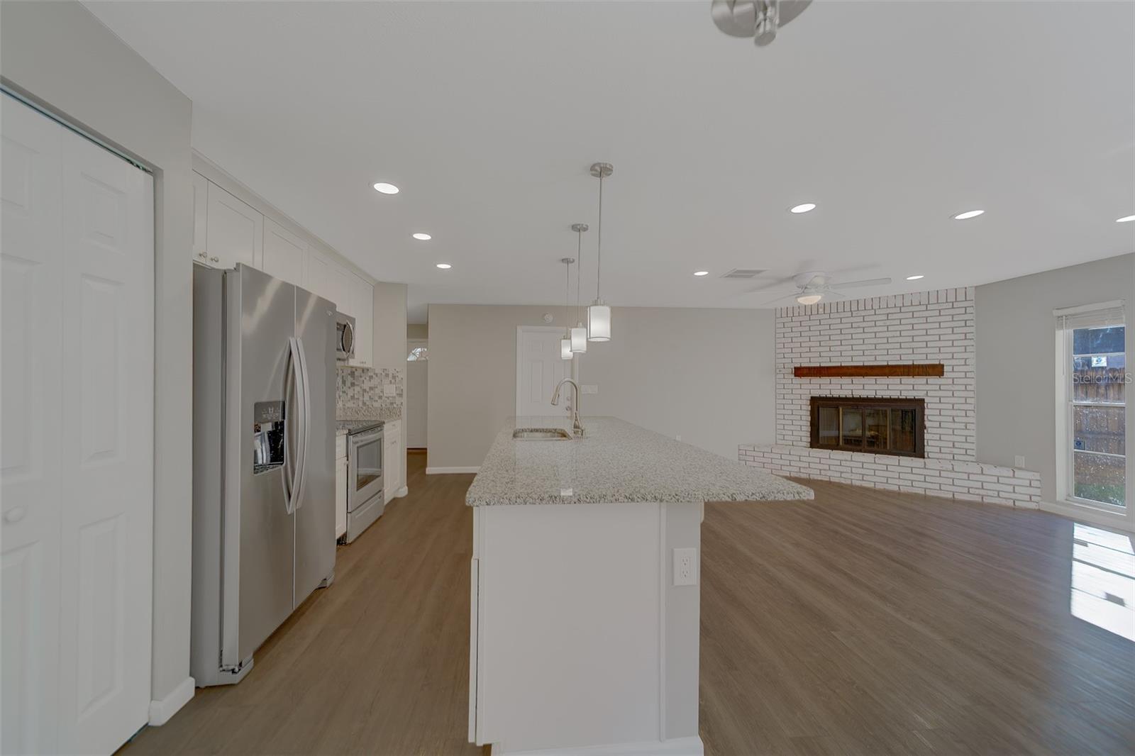 Image 13 of 70 For 1790 Orangeside Road