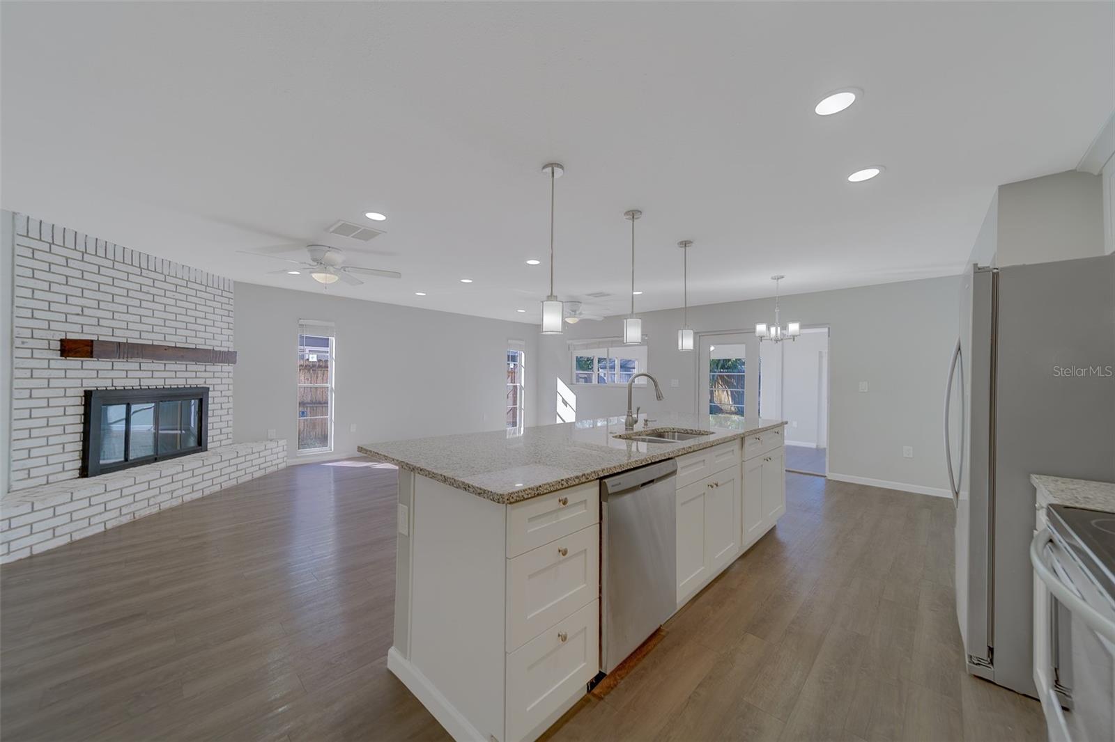 Image 14 of 70 For 1790 Orangeside Road