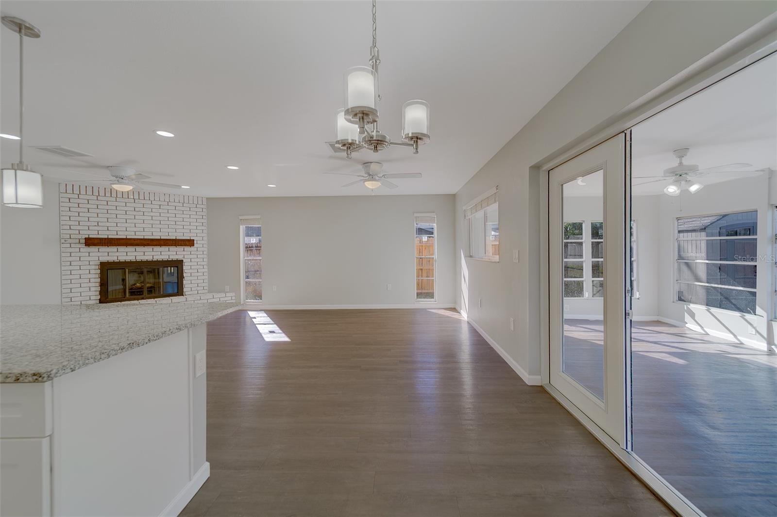 Image 16 of 70 For 1790 Orangeside Road