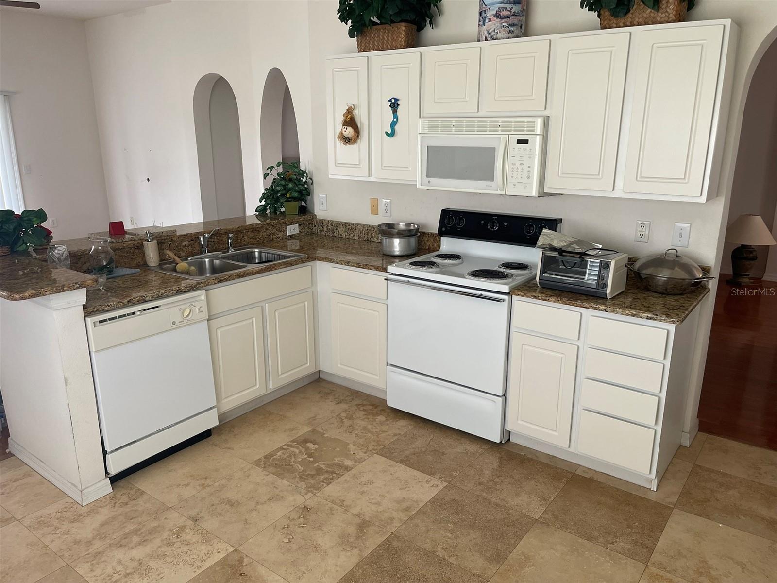 Listing photo id 21 for 1530 Ocean Reef Road