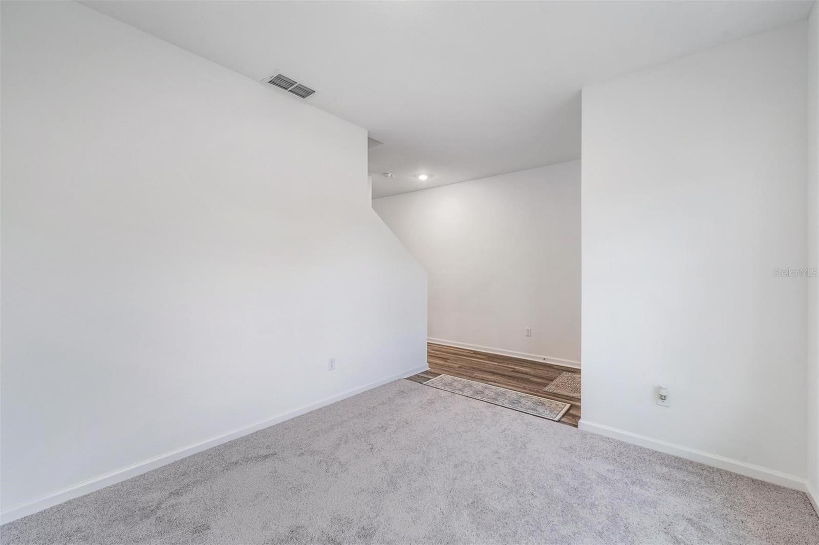 Image 16 of 55 For 35412 Eastbrook Avenue